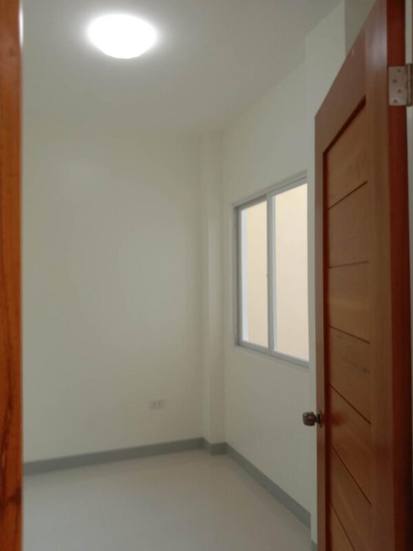 RFO 3 Bedroom House at Coral Bay Residences - Image 15
