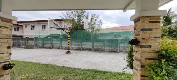 Fully Furnished 1BR Condo with Free Parking in LapuLapu City - Image 8