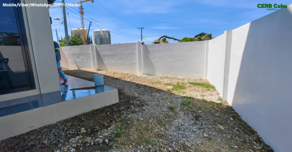 4 Bedroom Elegant House : Your Seaside Sanctuary in LapuLapu City - Image 17