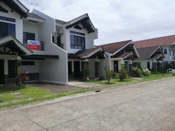 Sacrifice Sale Beachfront Townhouse in Argao Cebu - Image 13