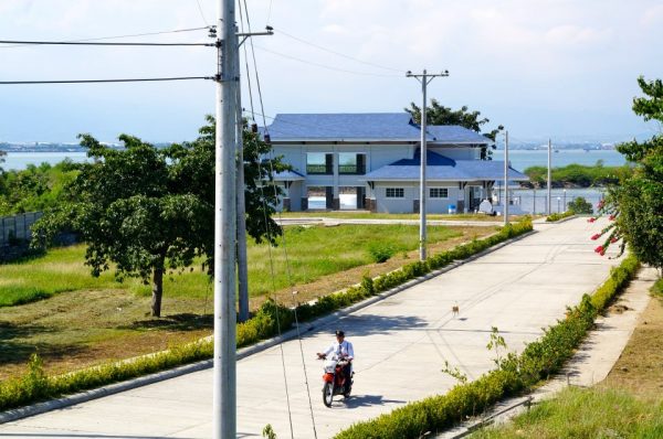 Corner Lot Available in Blue Coast Residences, LapuLapu City - Image 9