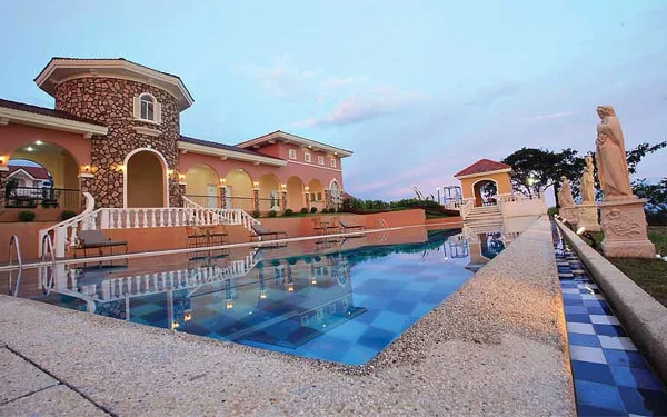 Camella_Property-for-Sale_Amenities-Swimming-Pool_Camella-Riverfront Camella Riverfront: Residential Lots for Sale in Cebu City - Image 1