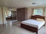 Luxurious Three-Level House with Panoramic Mountain Views in Cebu City - Image 13