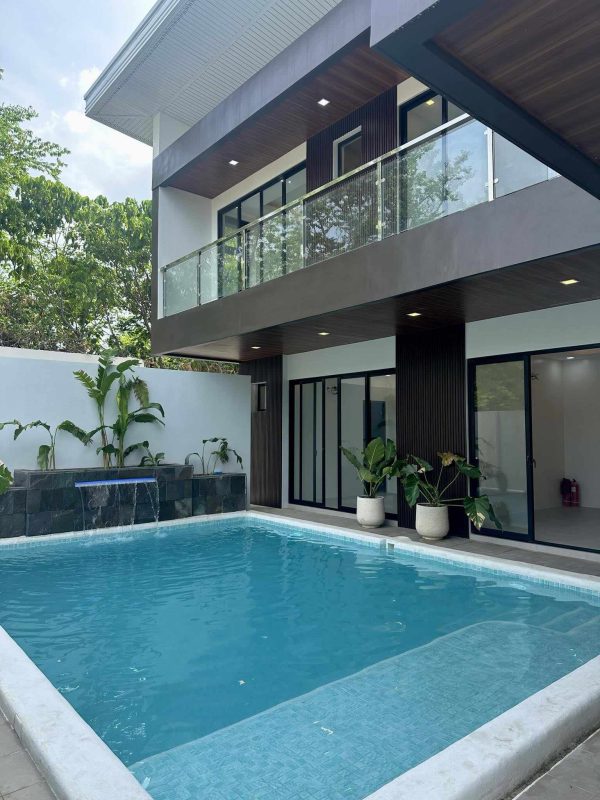 Modern Tropical Contemporary House with Pool, Roof Deck & Scenic Views – Cebu Royale Estates, Consolacion, Cebu - Image 14