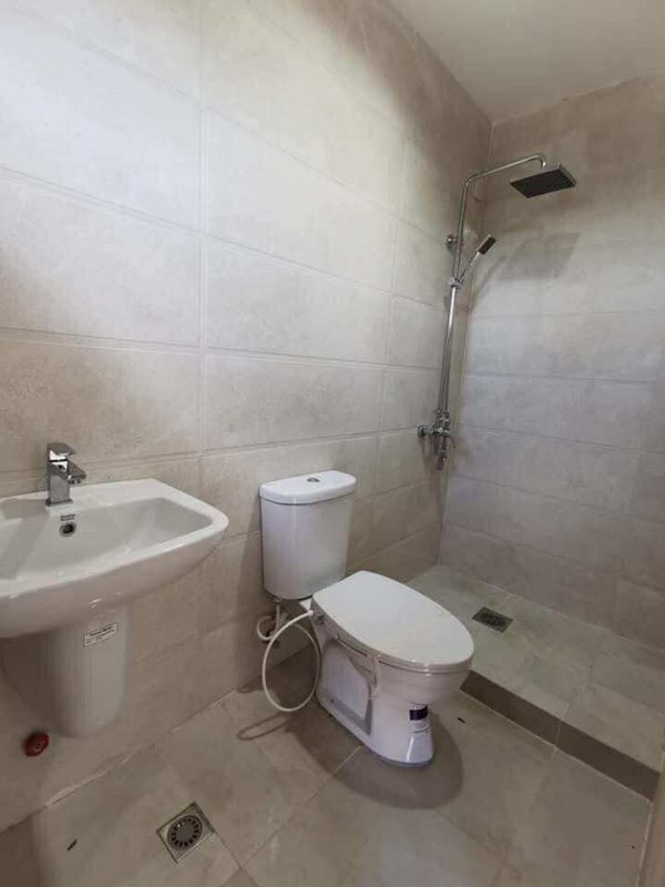 Brand New 3-Storey Townhouse for Sale in Guadalupe Cebu City - Image 14