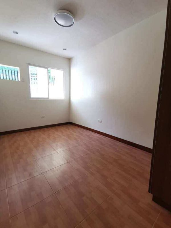 Brand New 3-Storey Townhouse for Sale in Guadalupe Cebu City - Image 6