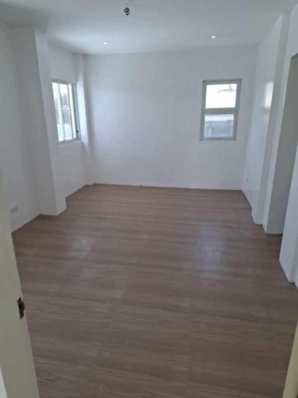 Luxury 4-Bedroom House for Sale in Banawa Cebu | Happy Valley - Image 7