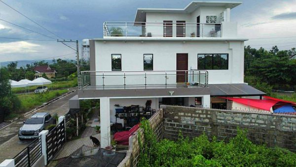 Fully Furnished House & Lot for Sale in Carcar City, Cebu - Image 8