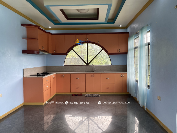 1684 SQM Land with 3 Bungalow in Consolacion Cebu - Image 3